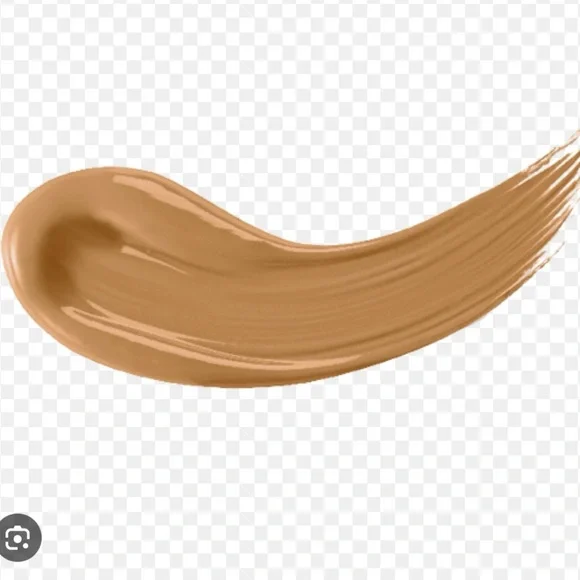 IL MAKIAGE After Party 105 Foundation - Picture 3 of 4